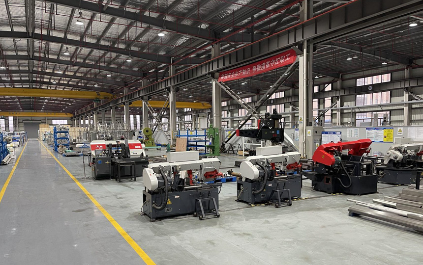 آلة لحام أوتوماتيكية